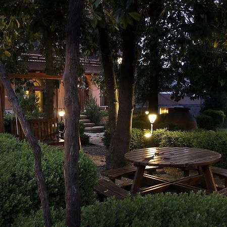 Anita Guest House & Relax Perushtitsa Exterior photo
